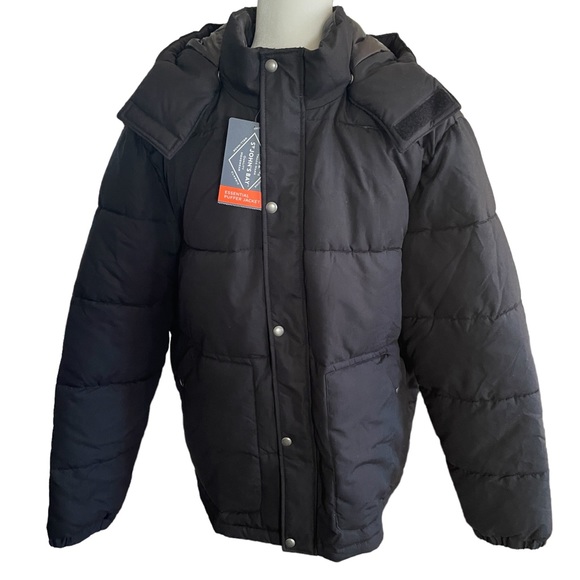 St. John's Bay Other - 🎉HPX3🎉 St. John’s Bay Essential Puffer Jacket Water Resistant NWT Large